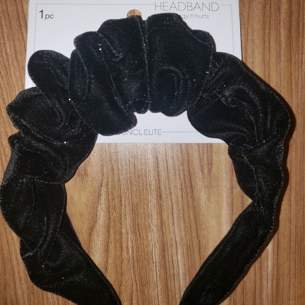 Scrunci Elite rouched headband brand new with tags